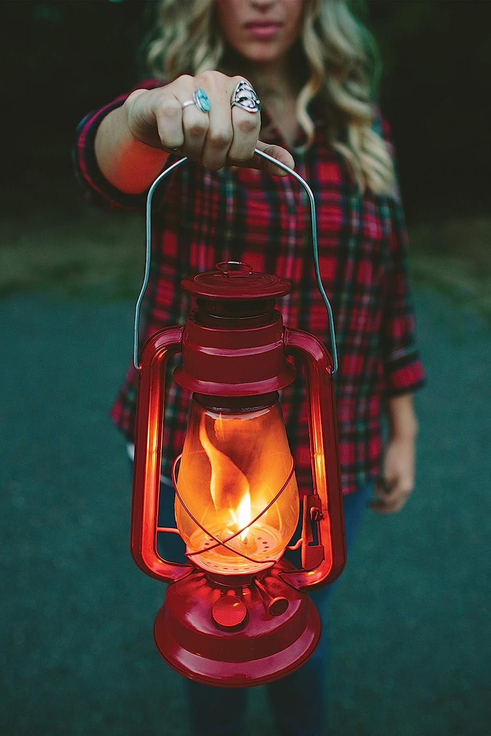 12" Hurricane Lantern