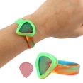 thumbnail image 3 of Pulsera de Púas Jadeshay con Soporte para Púas de Guitarra Multicolor, 3 of 8