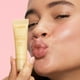 thumbnail image 5 of Bálsamo labial LANEIGE, hidratante, brillante y ligero, vainilla, 5 of 9