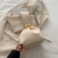thumbnail image 1 of Bolso pequeño con personalidad elegante y diseño de nicho para mujer, otoño e invierno 2025, nuevo bolso tipo cubo con pliegues retro, estética simple, 1 of 5