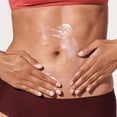 thumbnail image 4 of Crema modeladora corporal Clarins Reafirma visiblemente y tonifica toda la piel, 200 ml, 4 of 4