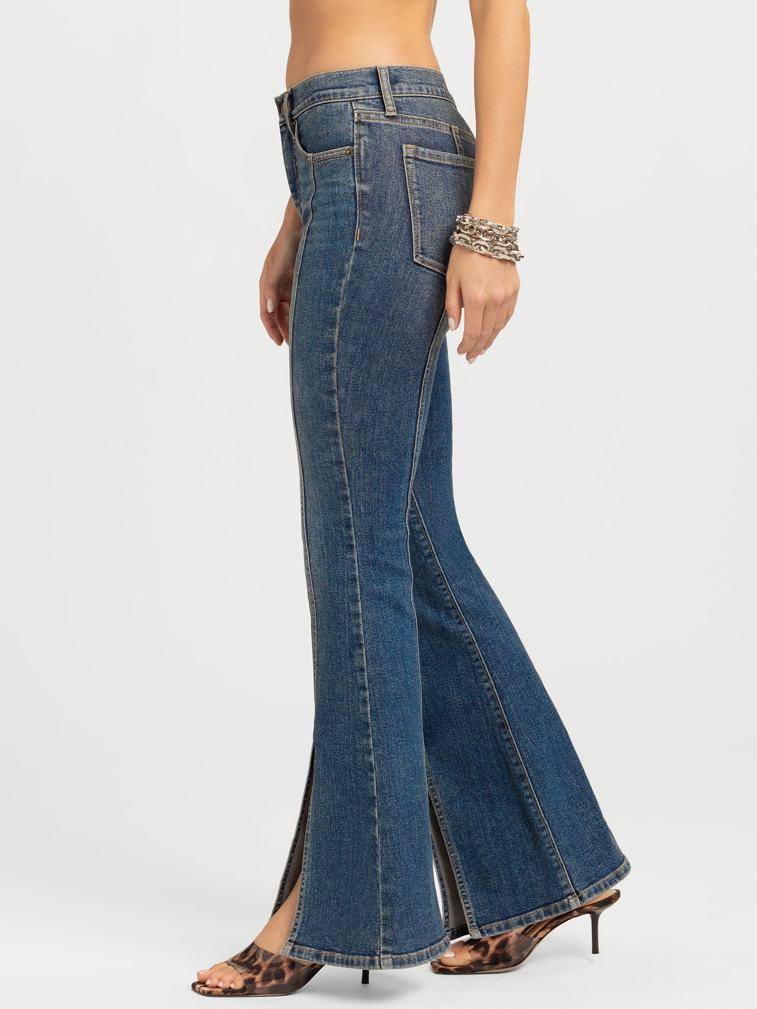 Jessica Simpson Women's and Women's Plus Daisy Fitted Flare Jeans, 30.5", 32.5", and 34.5" Inseams, Sizes 2-26W