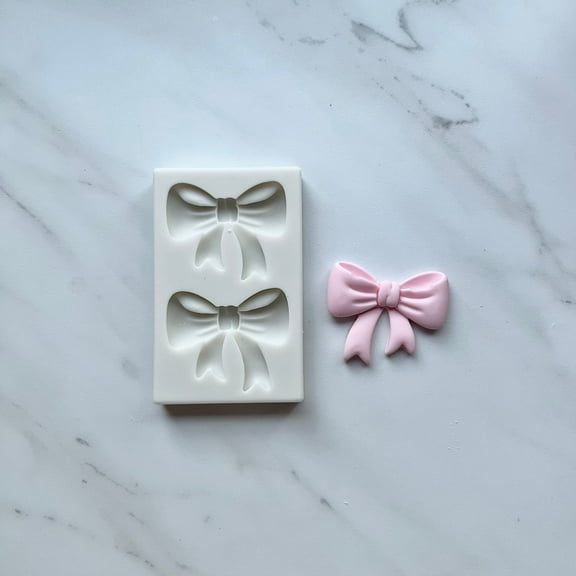 MEDIUM BOW DUO BAKING MOLD FOR CUPCAKES, CAKEPOPS, CHOCOLATE STRAWBERRIES, PRETZELS & RICE KRISPIES