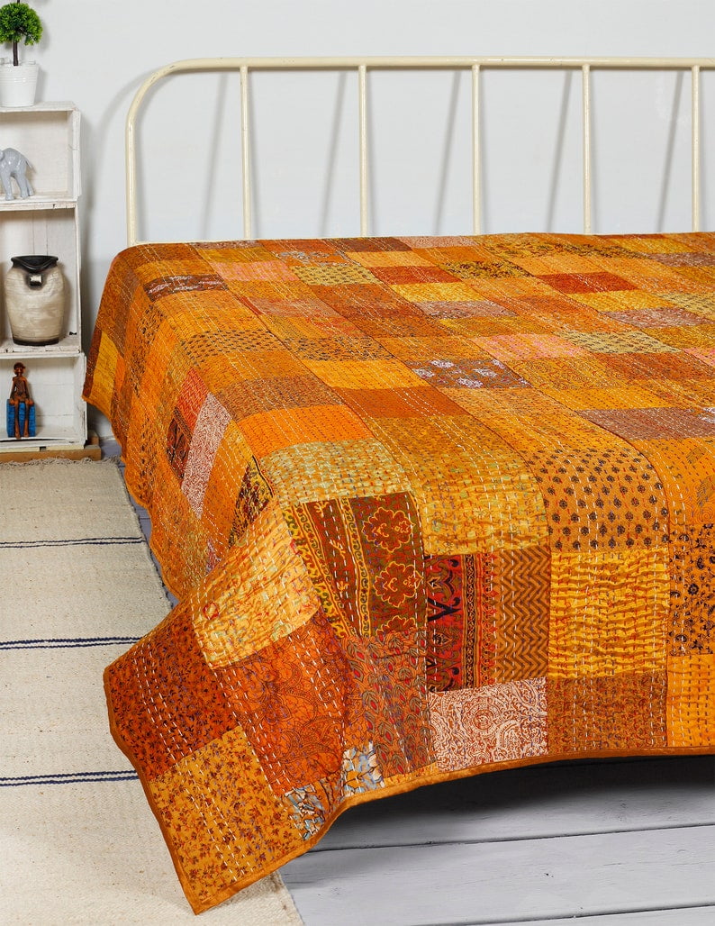 Indian Handmade Quilt Vintage Patchwork Kantha Bedspread Throw Cotton Blanket 