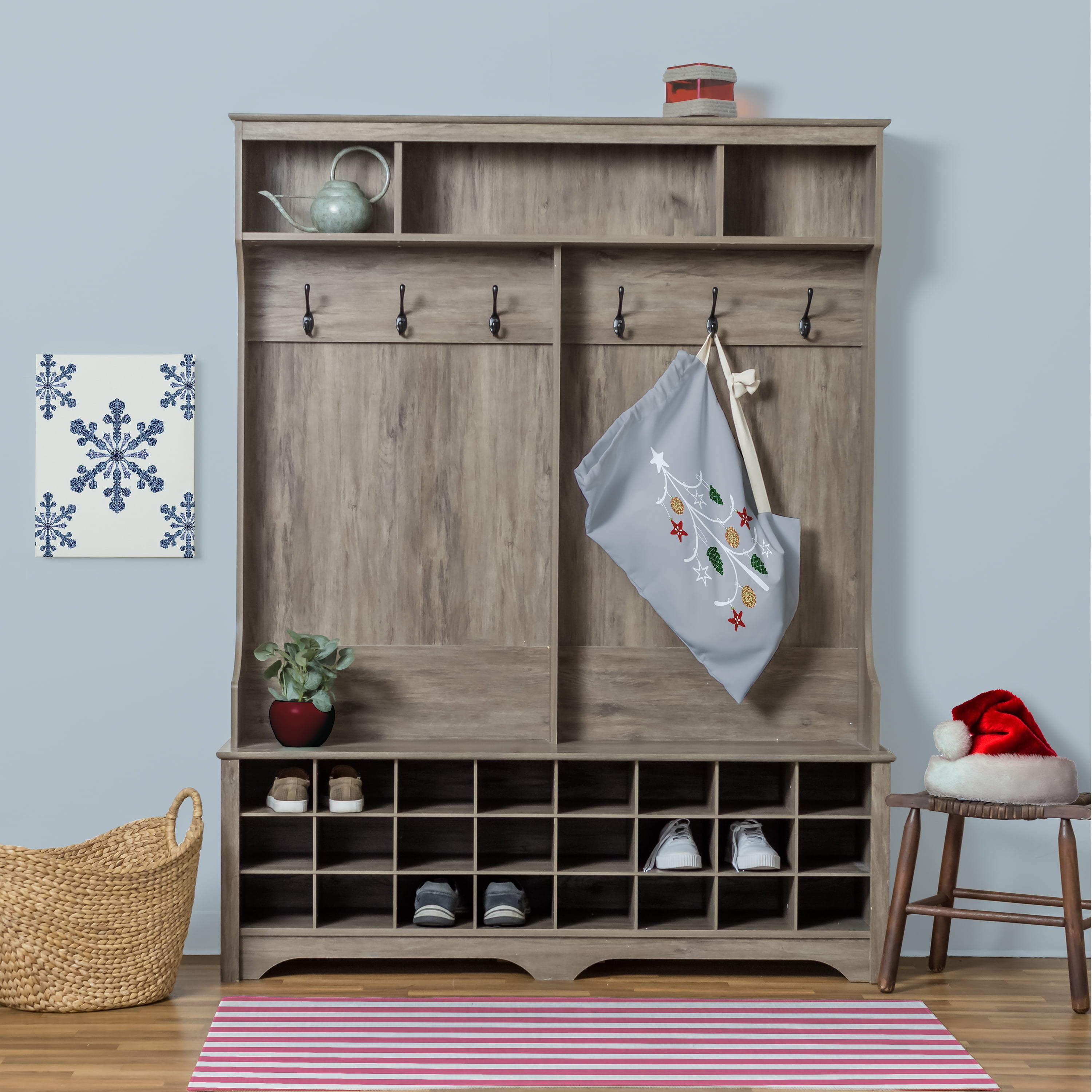 Simply Daisy Pinecone Tree 28 x 36 in Grey Laundry Bag