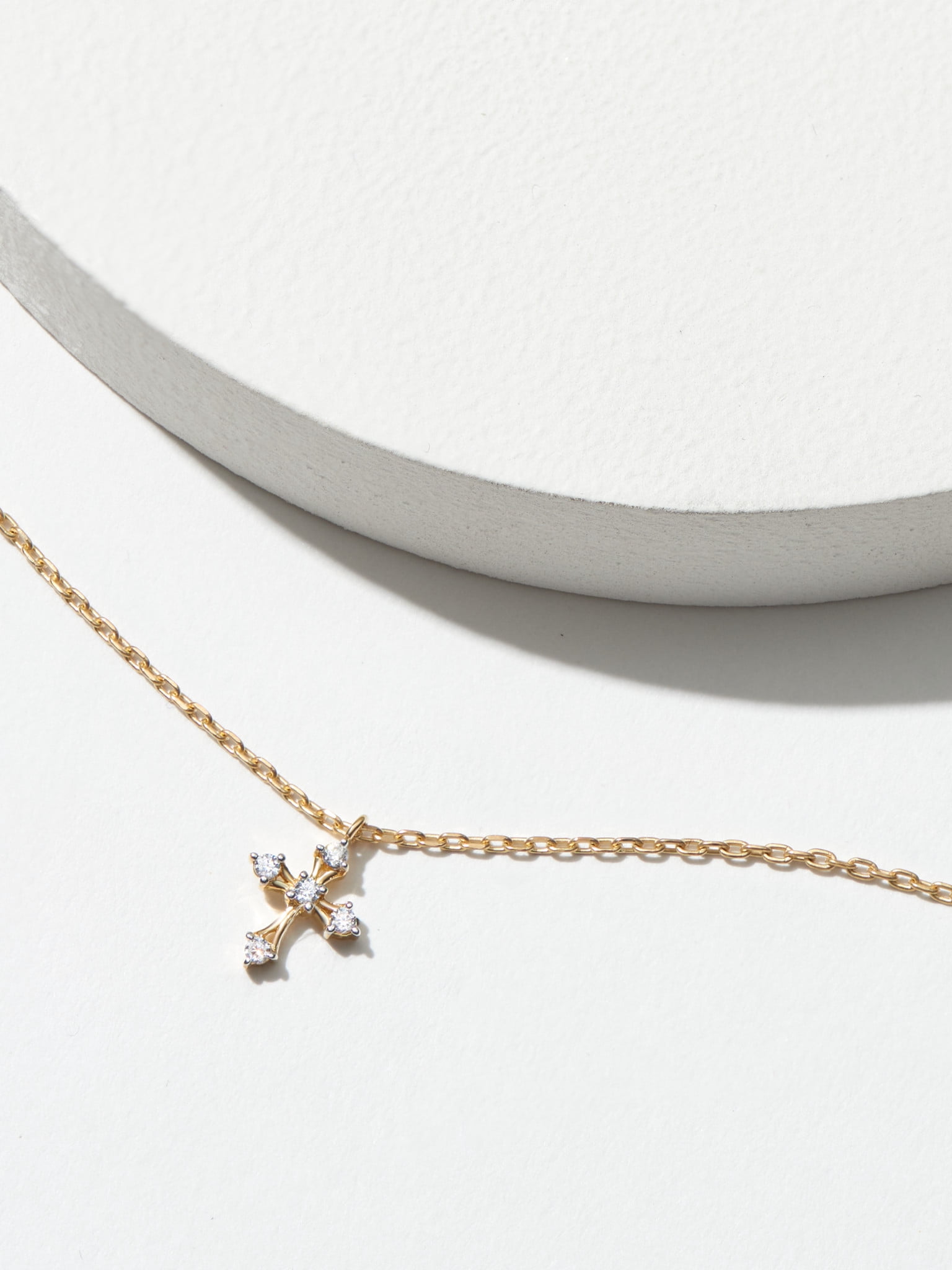 1K Yellow Gold Cross Pendant Necklace, 18" + 2" Extention