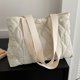 thumbnail image 3 of Bolso acolchado de plumón para mujer bolso diario impermeable de Color sólido para mujer Otoño Invierno, 3 of 9