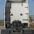 thumbnail image 3 of unbranded 2 Pcs Triangles Réfléchissants d'Avertissement Routier pour Voitures Panneau Triangle de Sécurité d'Urgence Matériau Rouge Foncé, 3 of 5