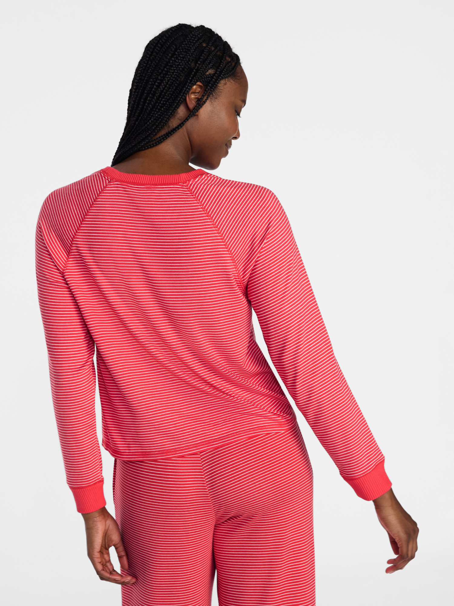 Joyspun Women's Cozy Lounge Collection Hacci Knit Long Sleeve Sleep Top, Sizes XS to 3X