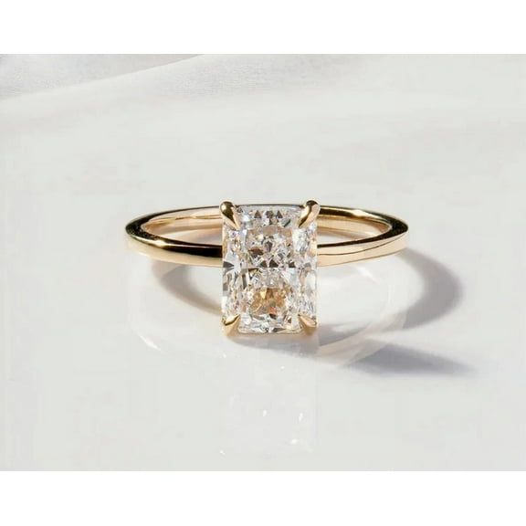 SOLITAIRE JEWELS Radiant Cut Moissanite Engagement Ring 2.50 ct, 14K Yellow Gold