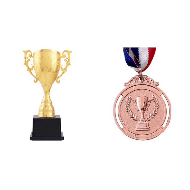 Trofeo de competición con base creativa para recompensa infantil (S)