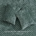 thumbnail image 5 of EVERGRACE Luxury Velvet Quilt Set Queen Size, Diamond Quilted Lightweight Velvet Comforter for All Season, Ultra Soft Oversized Bedspread Coverlet Bedding Set with 2 Pillow Shams, Dark Green, 5 of 8