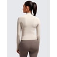 thumbnail image 2 of Campera CRZ YOGA Butterluxe Cintura Mojave Tan XL, 2 of 5