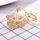 thumbnail image 1 of LLavero de aleación de moda con diamantes de imitación de gota de agua grande, llavero de carro de calabaza de dibujos animados, colgante de carro dorado, accesorios de bolso femenino, 1 of 4