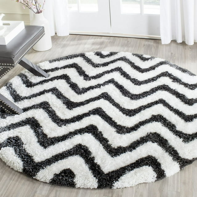 Safavieh Barcelona Carmella Tapis Chevron