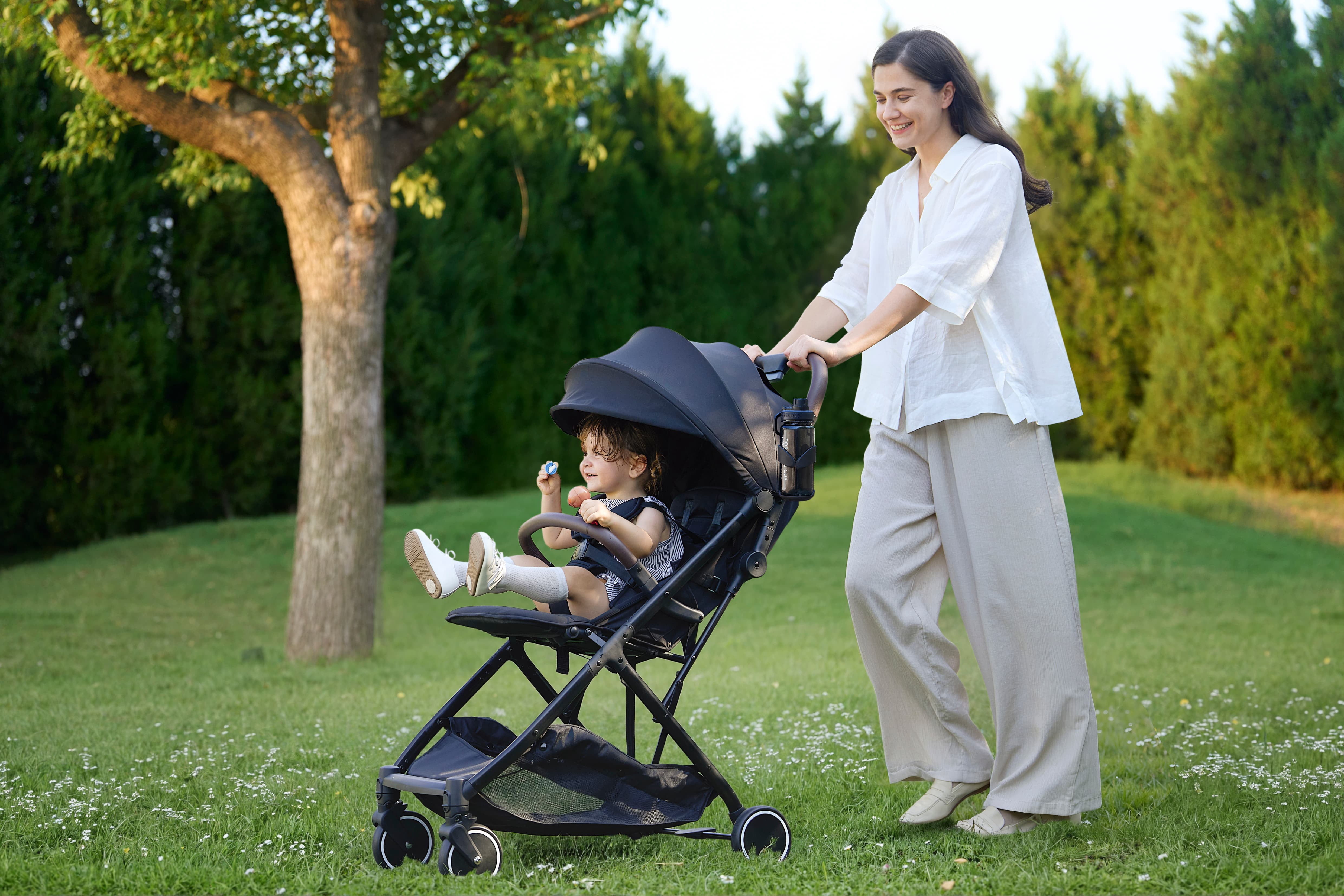 Parent's Choice Quick Fold Baby Stroller with Full-reclining Backrest