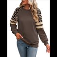 thumbnail image 2 of Camisas de Larga con Estampado de Leopardo para Mujer, Sudaderas Informales de Otoño con Cuello Redondo y Bloques de Color Color Café S, 2 of 10