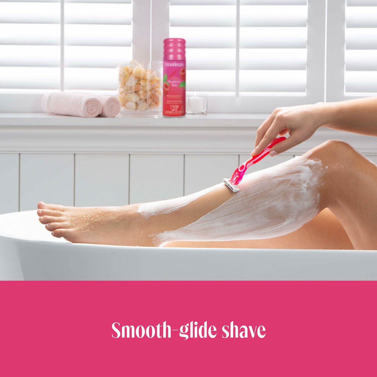 Rasoirs jetables pour femmes au parfum Raspberry Rain de marque Skintimate 4 rasoirs jetables