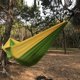 thumbnail image 2 of Hamaca de Camping Doble de Nailon Paracaídas Portátil con Cuerda de 2 Piezas Y Gancho de Mosquetón de 2 Piezas para Viajes de Mochilero 6 Colores Amarillo y verde hierba Soledad Hamaca de viaje, 2 of 10