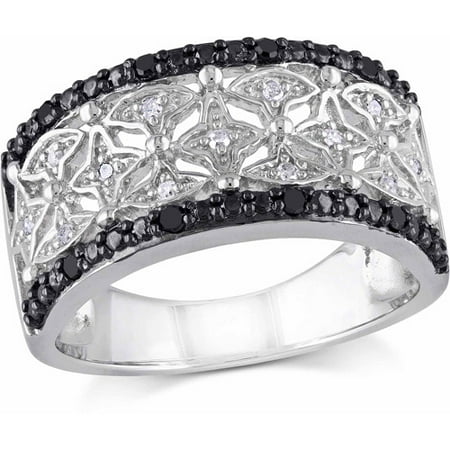 1/7 Carat T.W Black and White Diamond Sterling Silver Fashion Ring