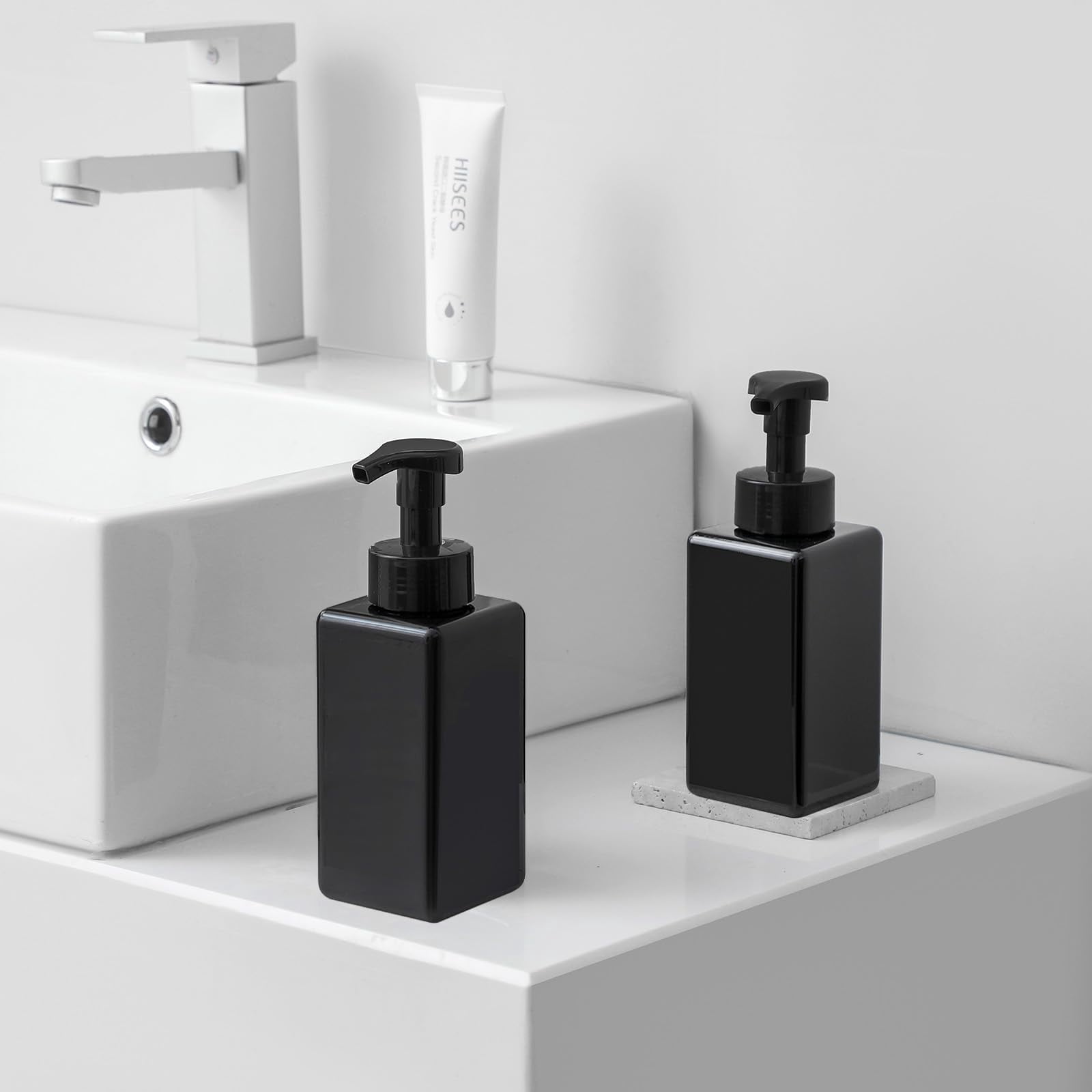 Foaming Soap Dispenser,15oz Refillable Pump Bottle Plastic for Liquid Soap,Shampoo,Body Wash,Black
