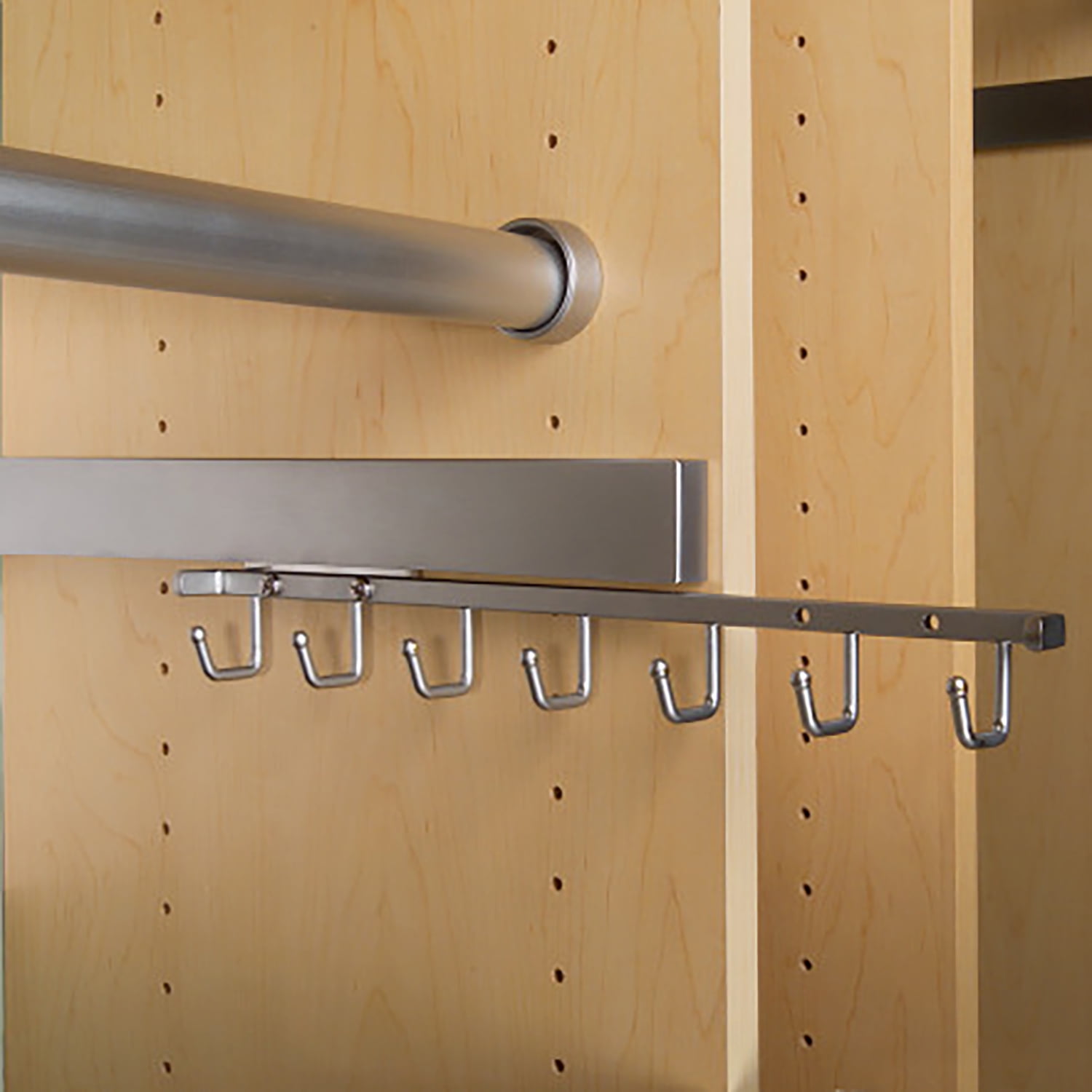 Rev-A-Shelf Slide Belt Rack - Thumbnail 2