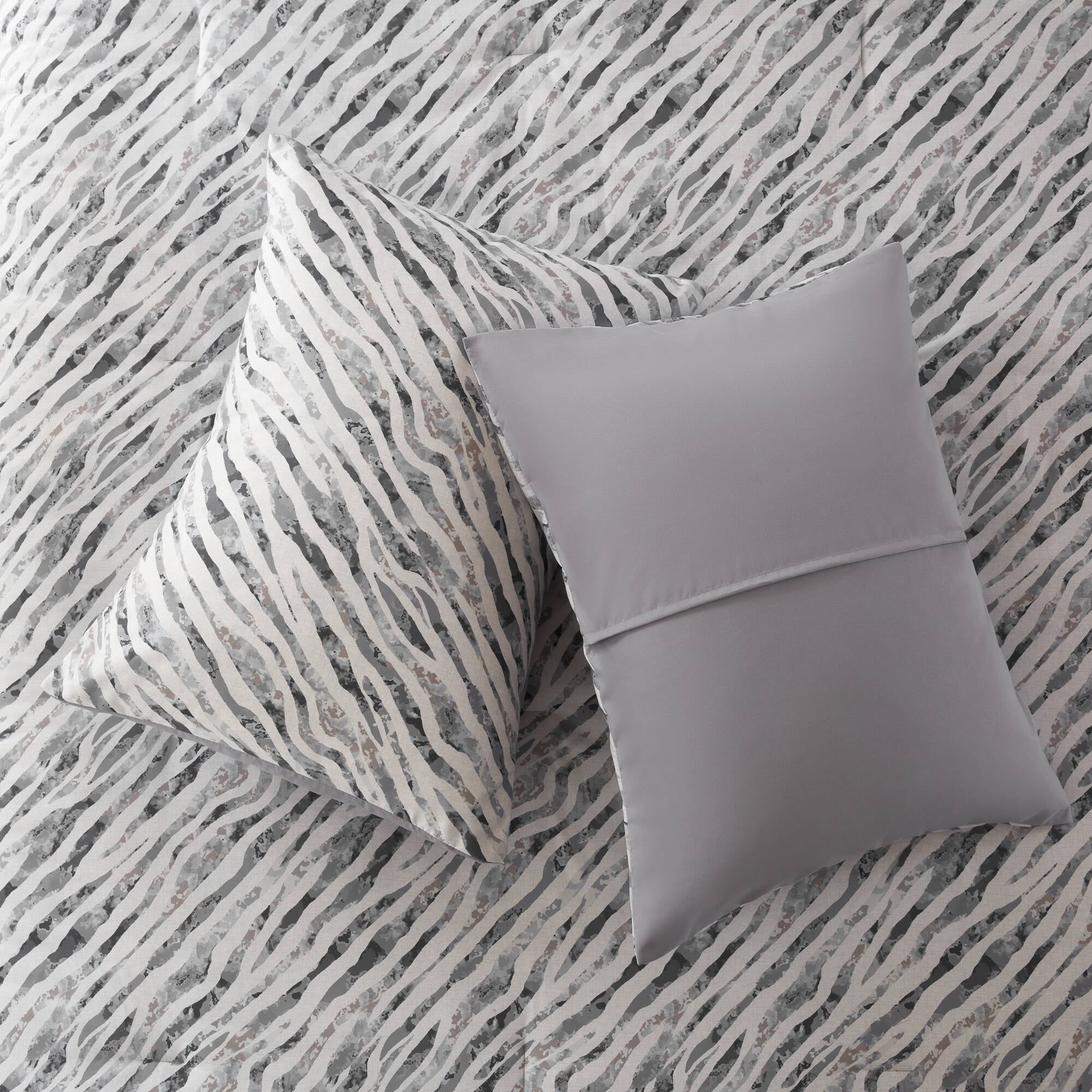 Grey Taupe Marble Stripe 7-Piece Bedding Set with Comforter Sham Flat Sheet Fitted Sheet Pillowcase, All-Season Polyester Microfiber Complete Bedding Bundle for Modern Bedroom