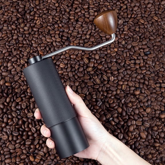 Portable Hand-Cranked Coffee Bean Grinder with CNC Steel Grinding Core for Espresso and Brewed Coffee