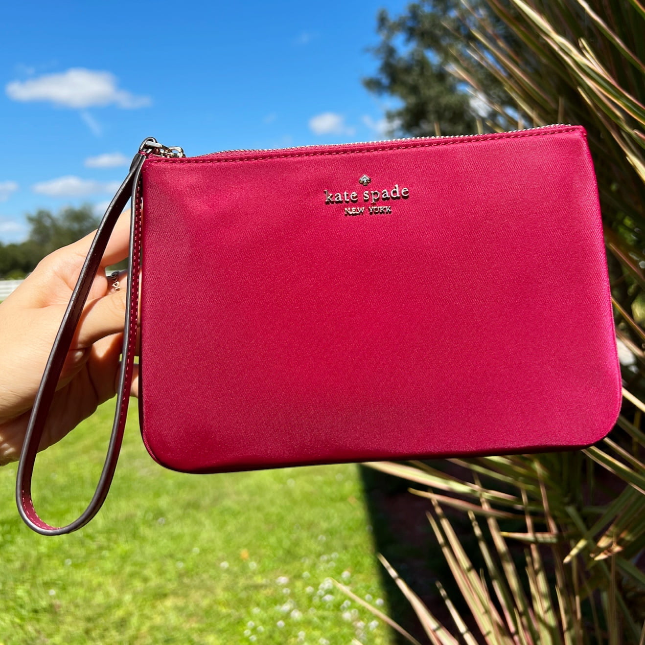 Kate Spade New York Women s Dawn Medium Double Zip Nylon Wristlet Sapling Walmart