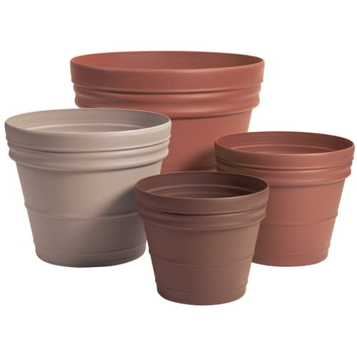 Myers/Akro Mills Villa Plastic Pot Planter