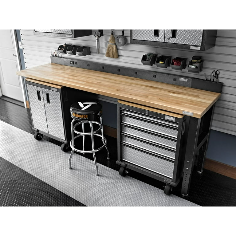GLADIATOR 8 ADJUSTABLE HEIGHT HARDWOOD WORKBENCH