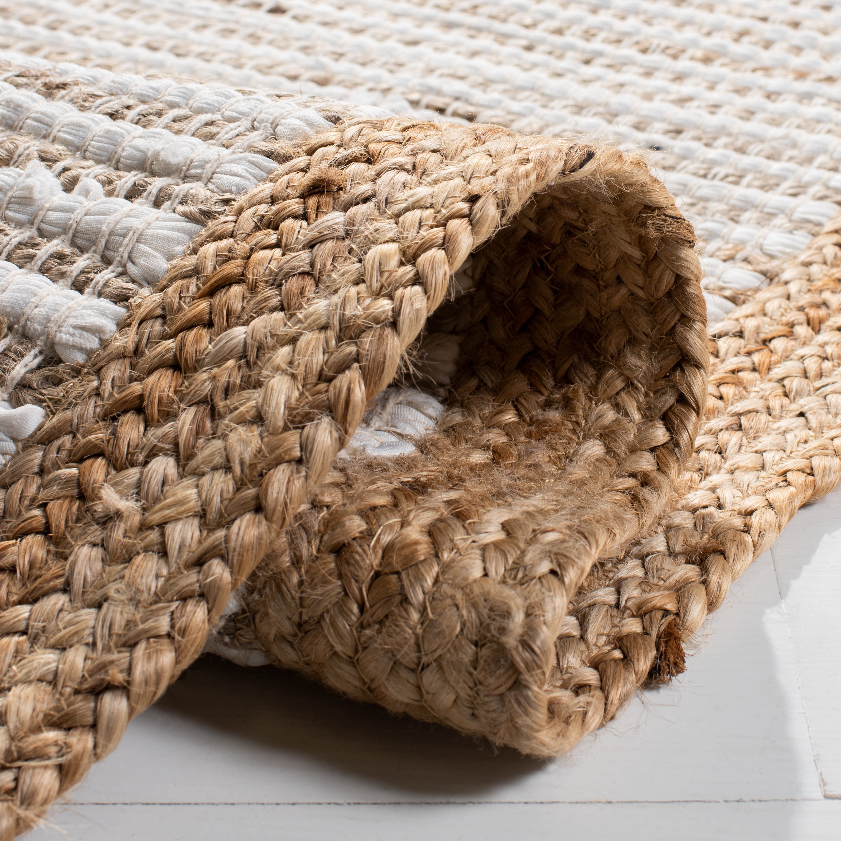 SAFAVIEH Natura Miraj Striped Area Rug, Natural/Ivory, 5' x 8'