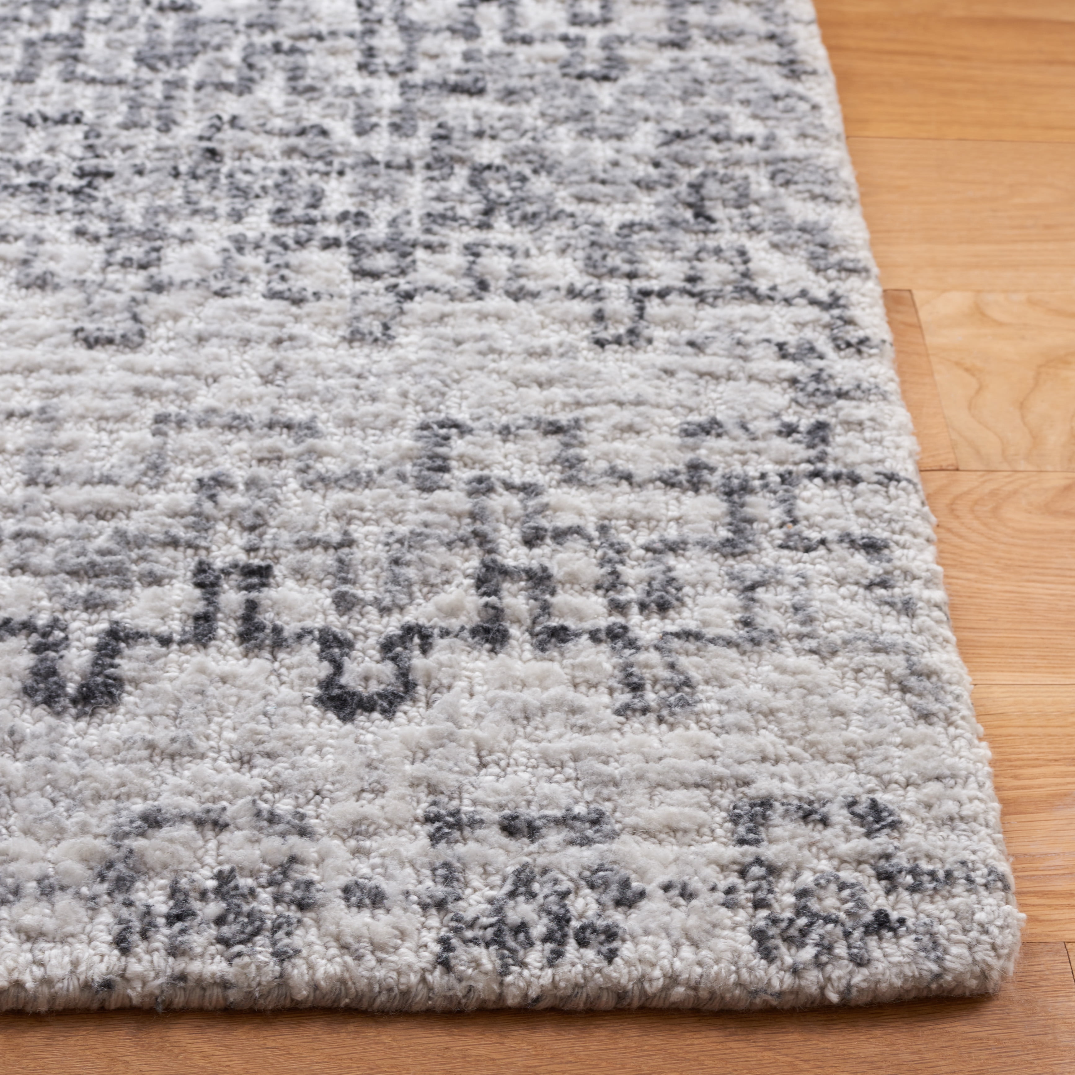 SAFAVIEH Marquee Endika Geometric Polyester Area Rug, Grey/Ivory, 8' x 10'