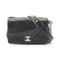 thumbnail image 1 of Pre-Owned CHANEL Matelasse Shoulder Bag/Handbag in Lambskin Leather, Women's, Black, 1 of 9