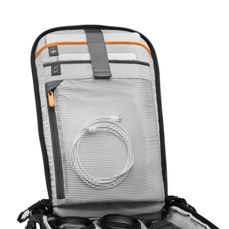 【OUTLET】Loweproロープロ カメラバッグ フリップサイド 300 AW III ブラック 大容量17L 仕切調整 三脚取付 レインカバー付 LP37350-PWW【Manfrotto 公式】