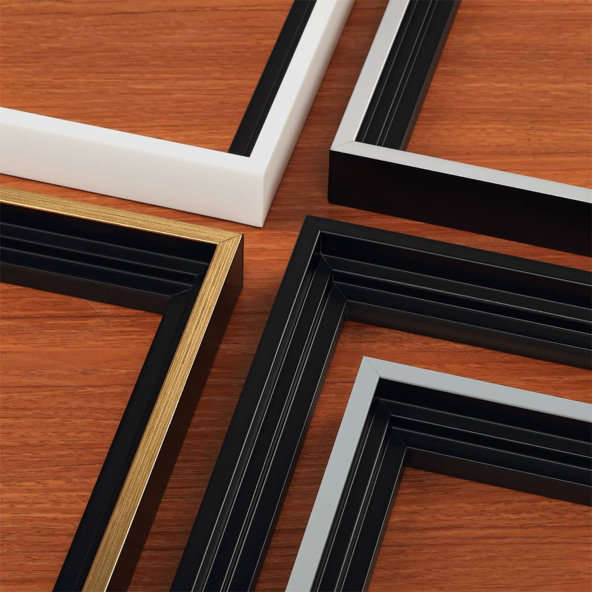 Cardinali Renewal Core Floater Frame, Black/Antique Gold, 18X24", For 1-1/2" Deep Canvas, 4 Pack - Open Back Floating Canvas Frames, No Glass or Backing, Hardware Included