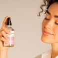 thumbnail image 2 of Tónico Facial de Agua de Rosas LilaLavanda con Niacinamida 118 ml, 2 of 5