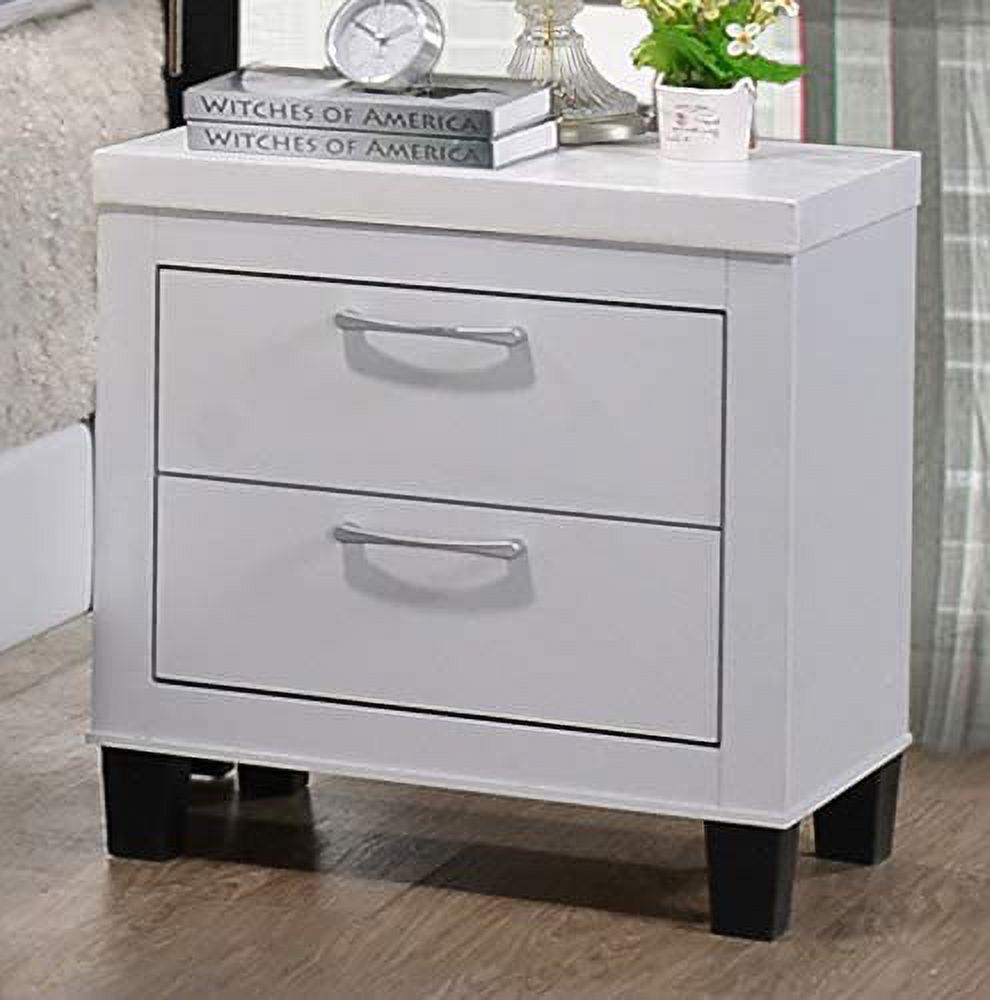GTU Furniture Contemporary Styling White 4Pc Queen Bedroom Set - image 2 of 5