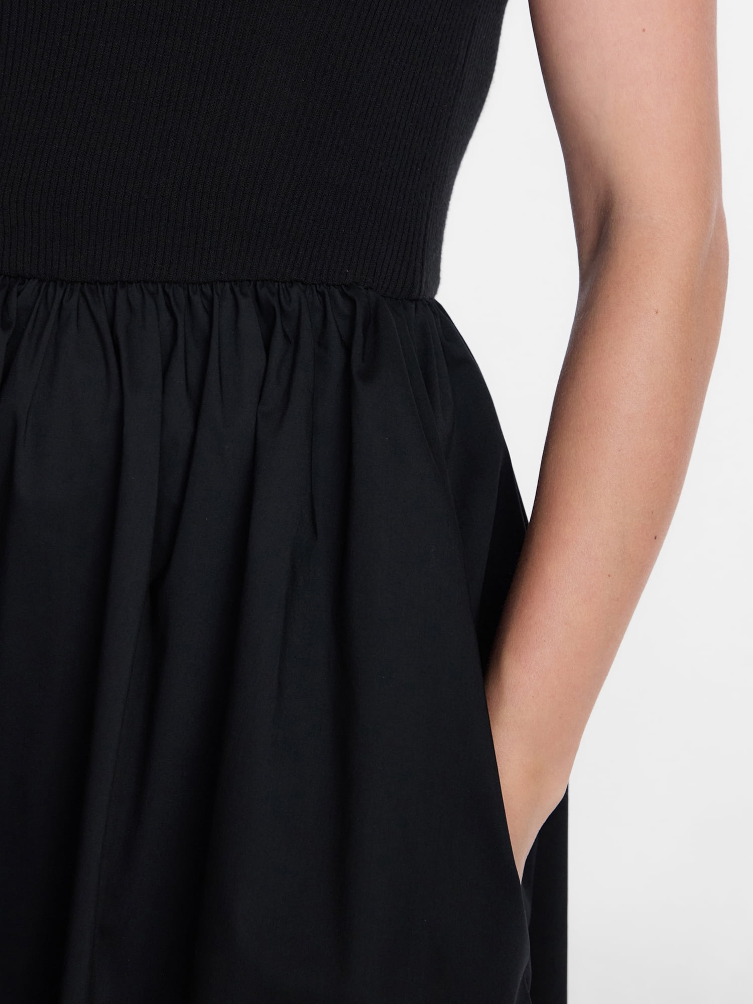 Time and Tru Women's Sleeveless Scoop Neck Midi Dress, Sizes XS-XXXL