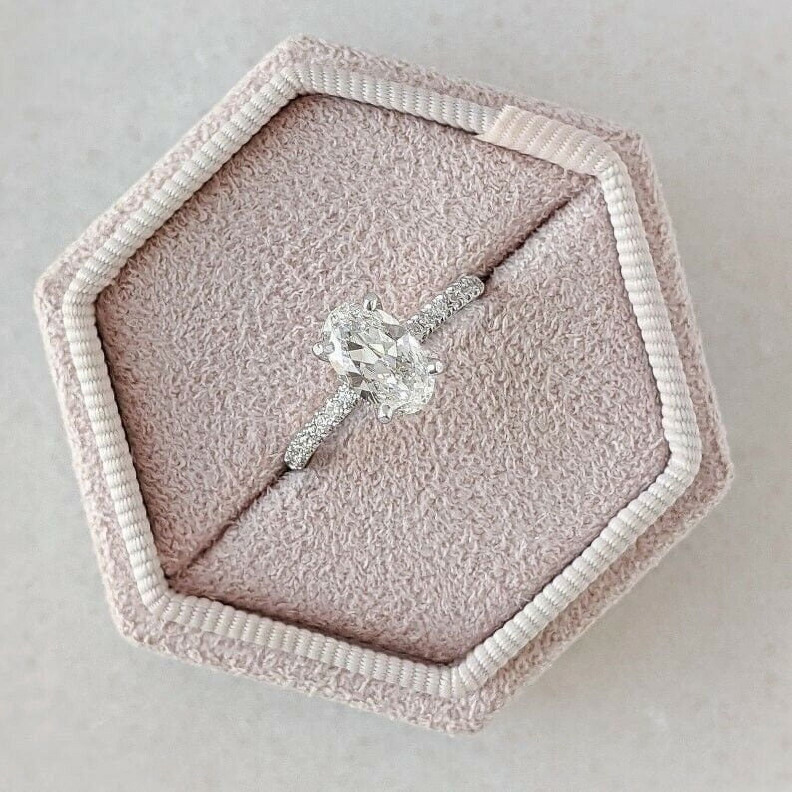 Huge 2.00 CT Excellent Cut Oval Moissanite Diamond Ring / Engagement Ring / 18K White Gold Plated Wedding Ring / Anniversary Rings / Jewelry Rings