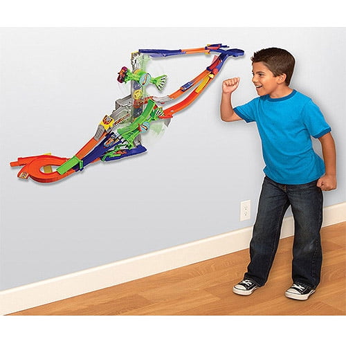 hot wheels roto arm revolution