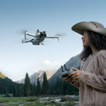 DJI Mini 4 Pro 4K HDR Folding Drone with RC-N2 Remote Kit CP.MA.00000731.01