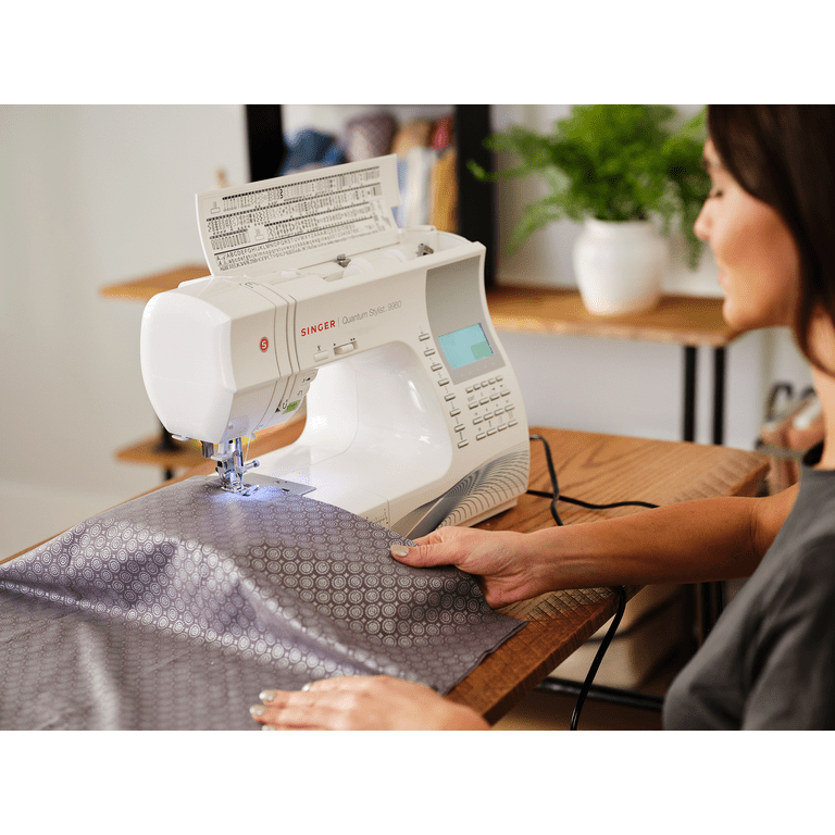 Singer Quantum Stylist 9960 Sewing Machine with Exclusive Bonus
