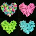 thumbnail image 2 of 100 pegatinas de pared de copo de nieve fluorescentes que brillan en la oscuridad para dormitorio de niños, pegatinas de estrellas, pegatinas luminosas multicolores (coloridas), 2 of 5