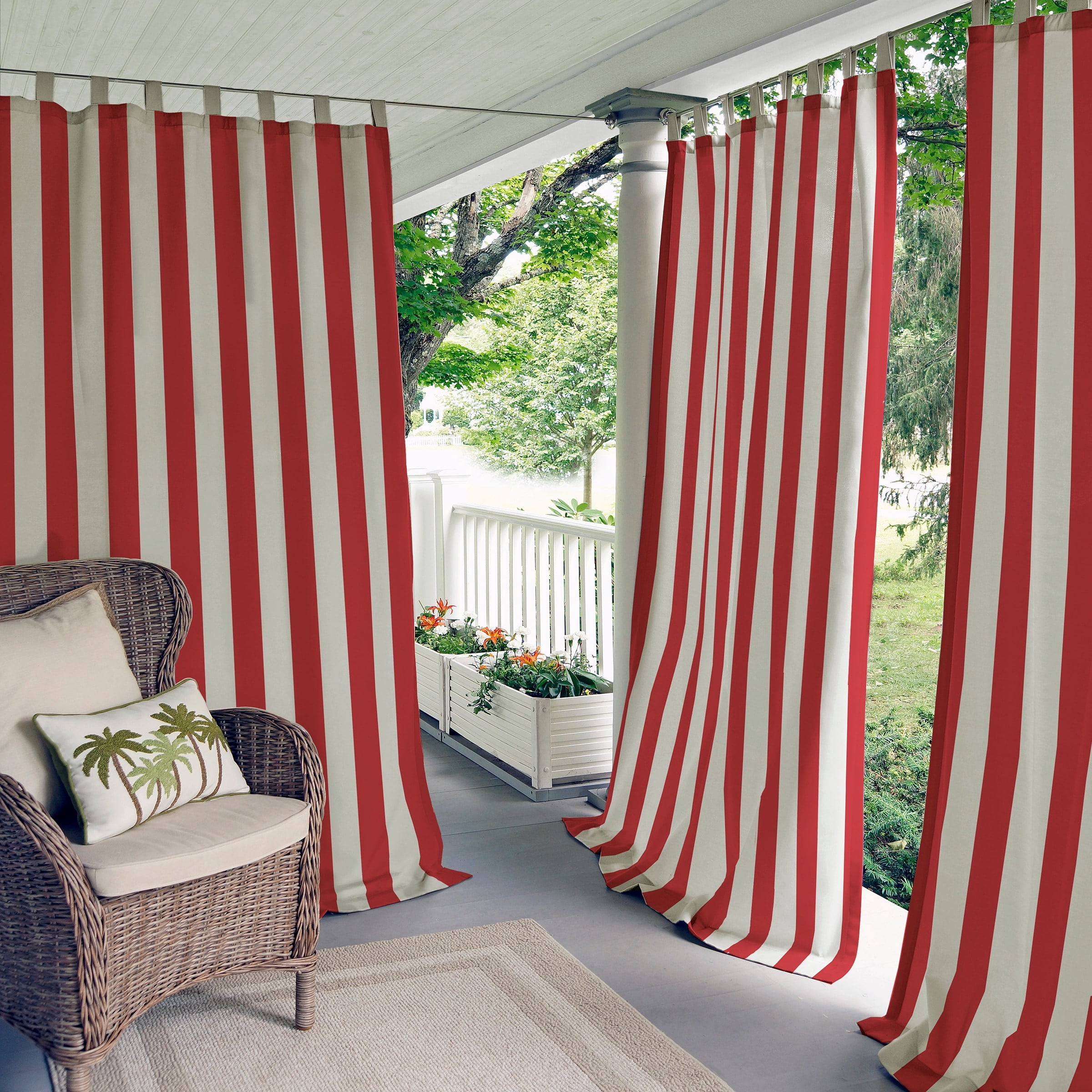 Elrene  Highland Stripe Indoor/ Outdoor Curtain Panel navy 95 Inches