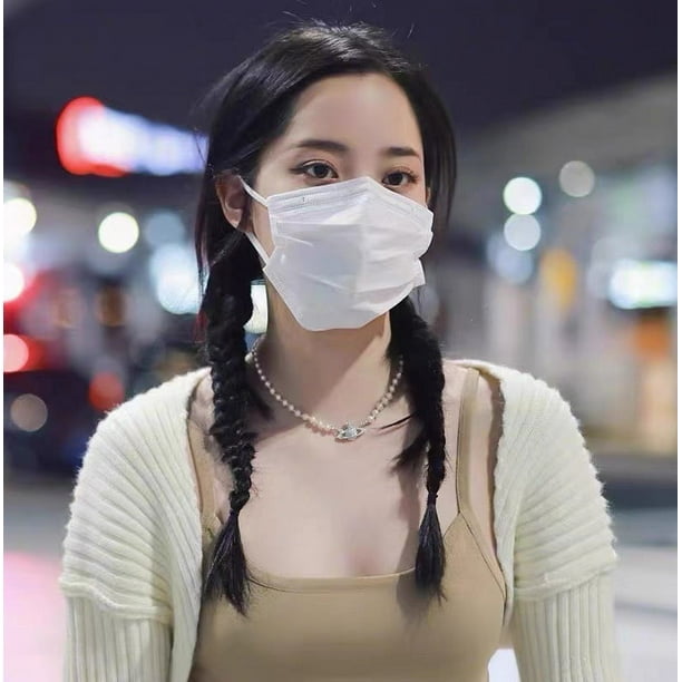Collar de perlas para mujer, estilo lujoso y ligero, cadena de clavícula de estilo clásico, collar casual versátil