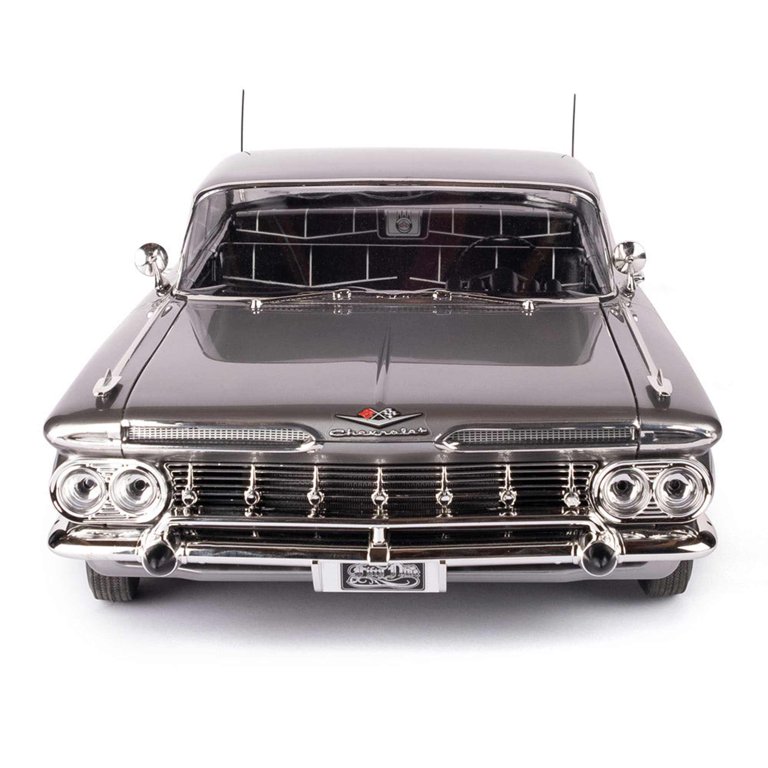 011　lowriders Redcat Racing 1959 Chevrolet Impala 1/10 RTR Hopping