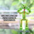 thumbnail image 3 of Juego de 8 figuras StikBot Zing de Action Figures con trípode para teléfono móvil, 3 of 6