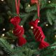 thumbnail image 4 of Bolas De Navidad De Plástico Juego de 5 adornos navideños rojos de plástico para árbol de JASKFLY, 4 of 9