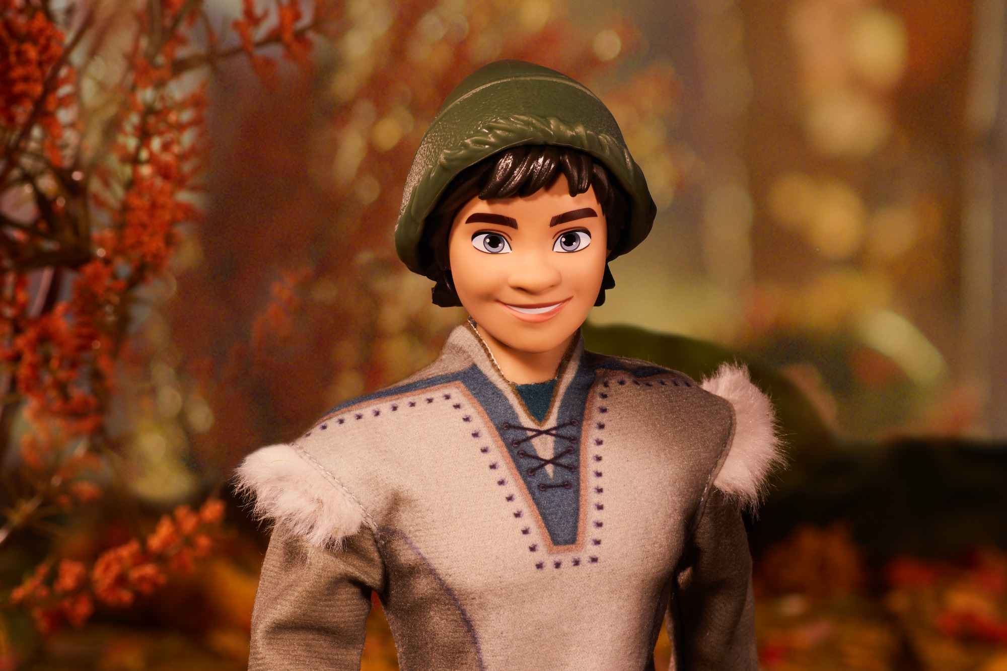 Disney Frozen 2 Forest Playset, Includes Anna, Elsa, Ryder & Honeymaren Dolls - image 12 of 13